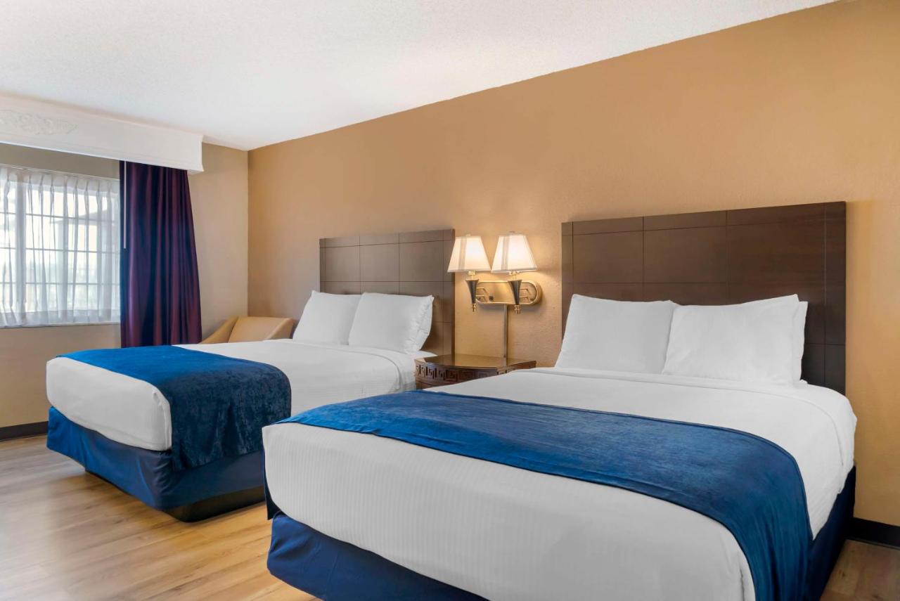  | Best Western Greenfield Inn