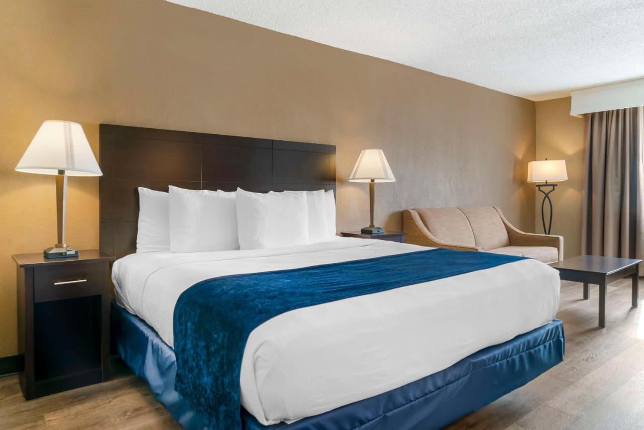 King Room - Disability Access at Best Western Greenfield Inn