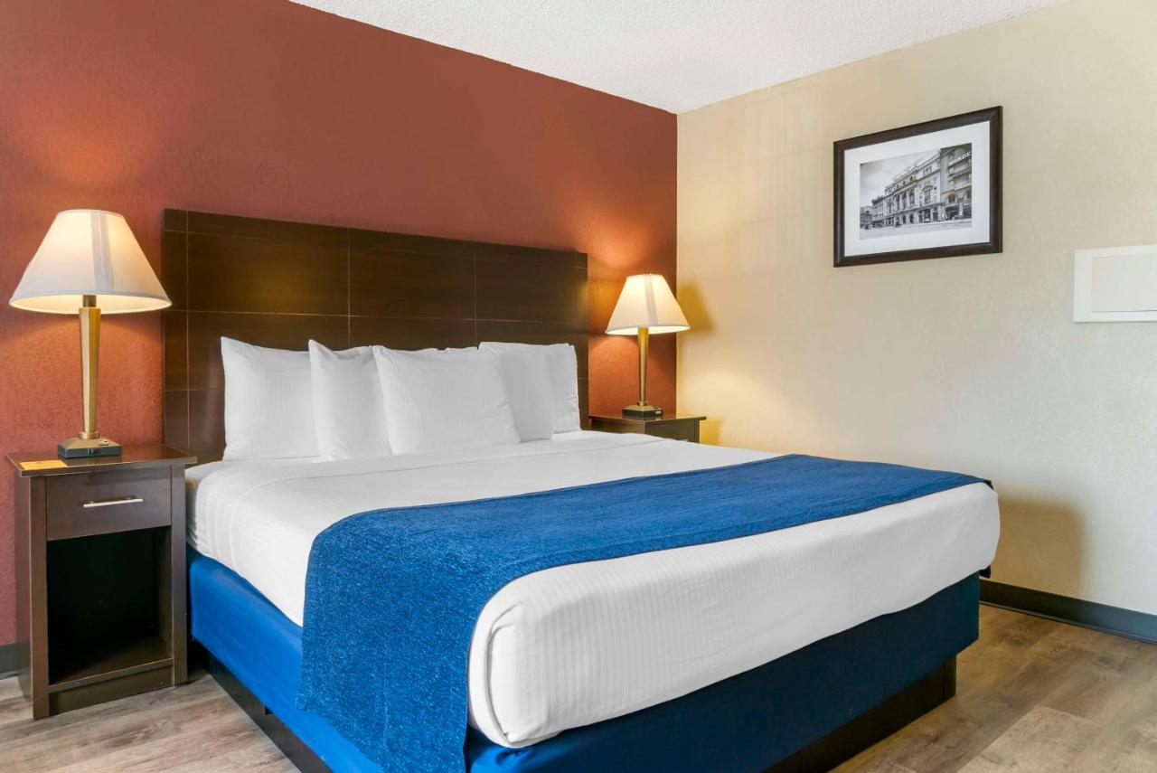 King Suite with Sofa Bed - Non-Smoking at Best Western Greenfield Inn