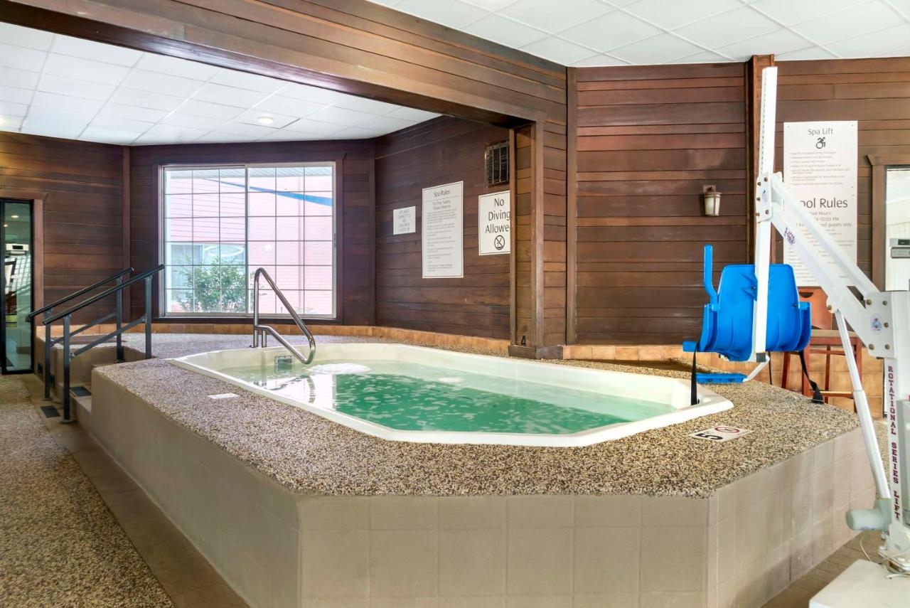 | Best Western Greenfield Inn