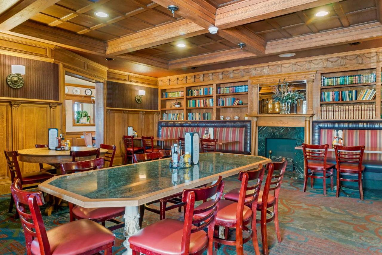  | Best Western Greenfield Inn