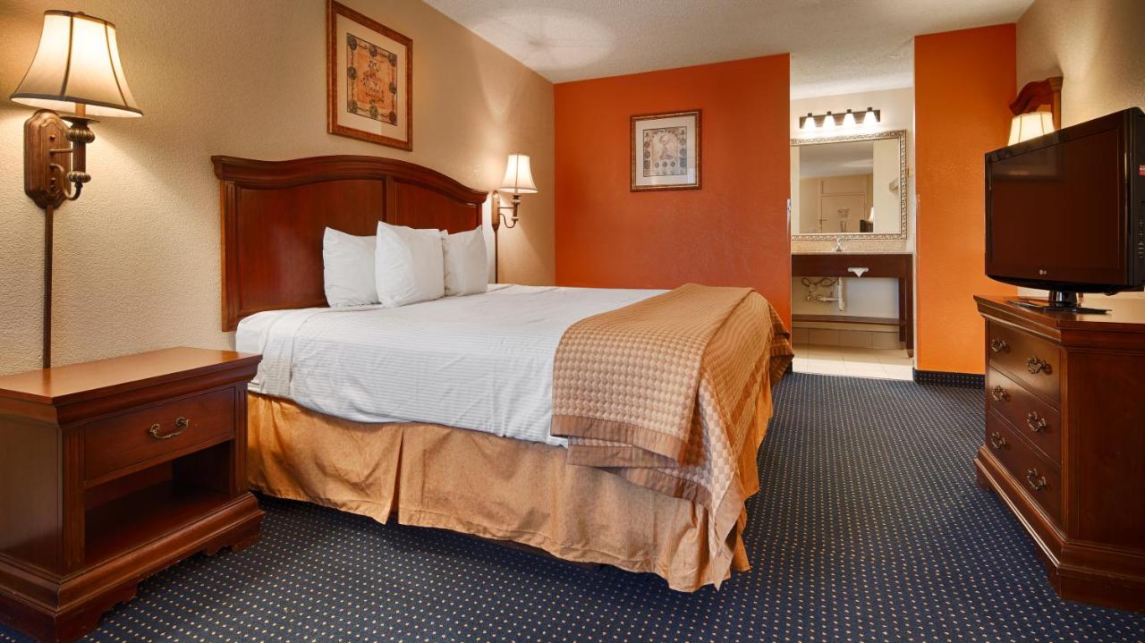  | Baymont by Wyndham Rocky Mount I-95