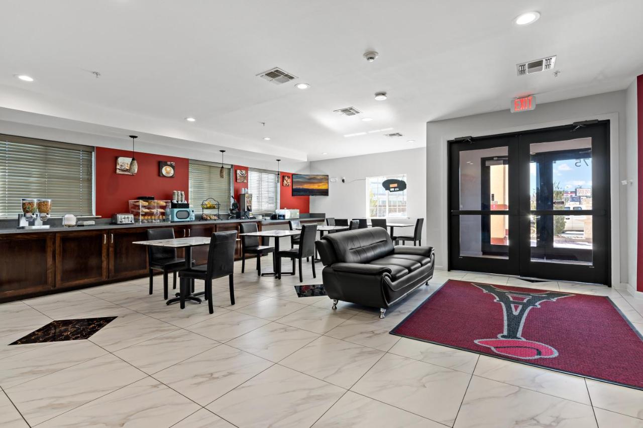  | Paris Inn & Suites