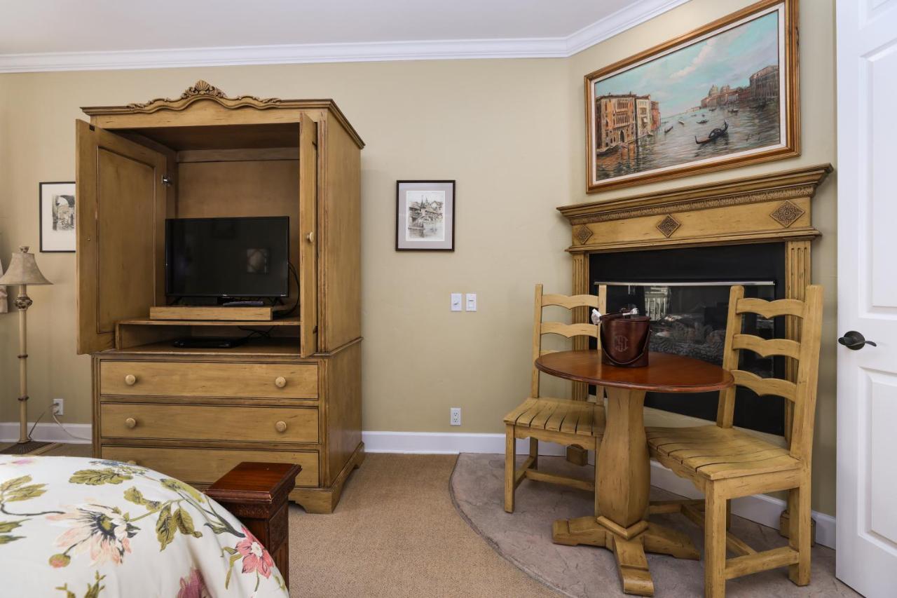 | Cayucos Sunset Inn