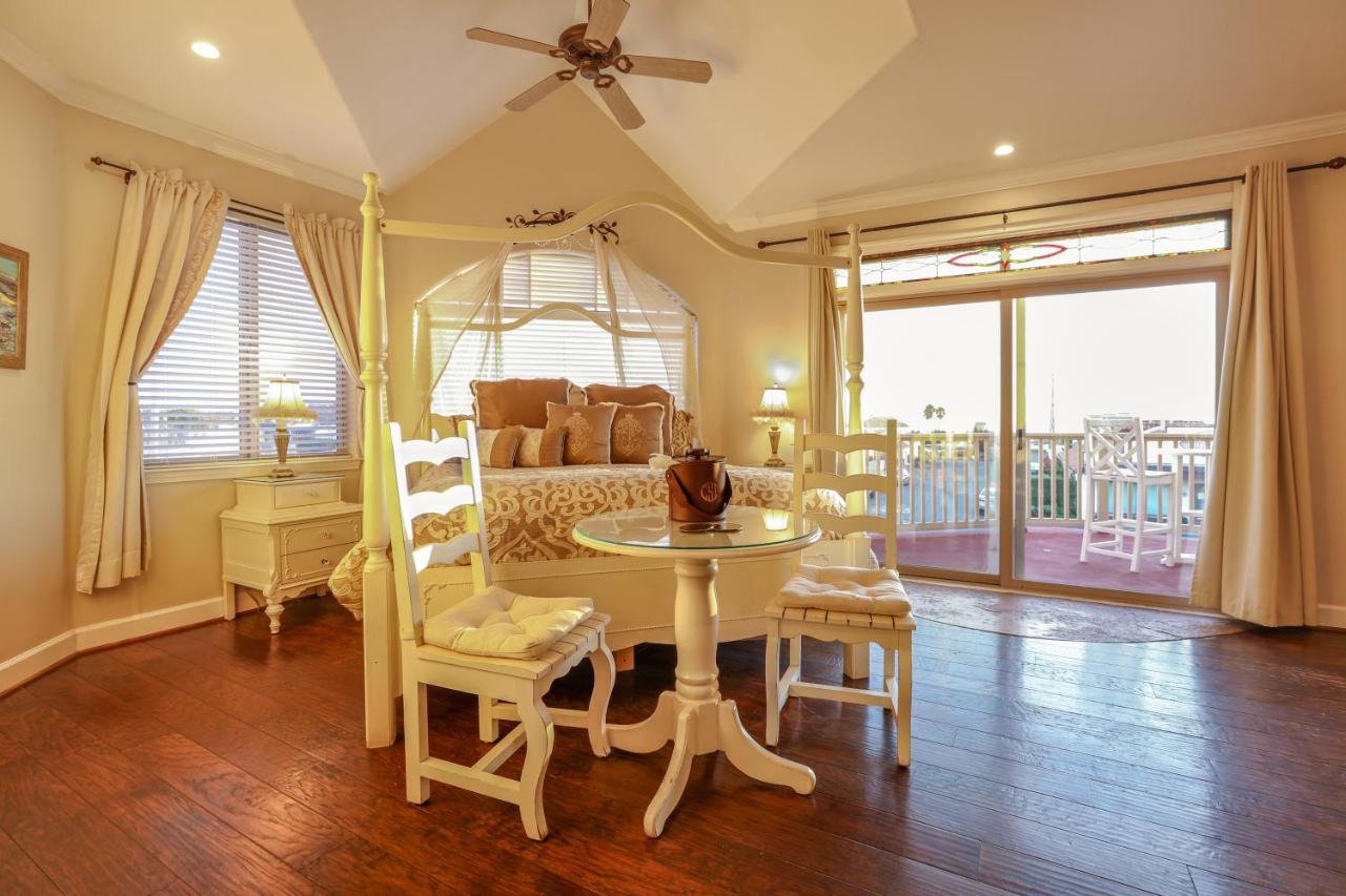 | Cayucos Sunset Inn