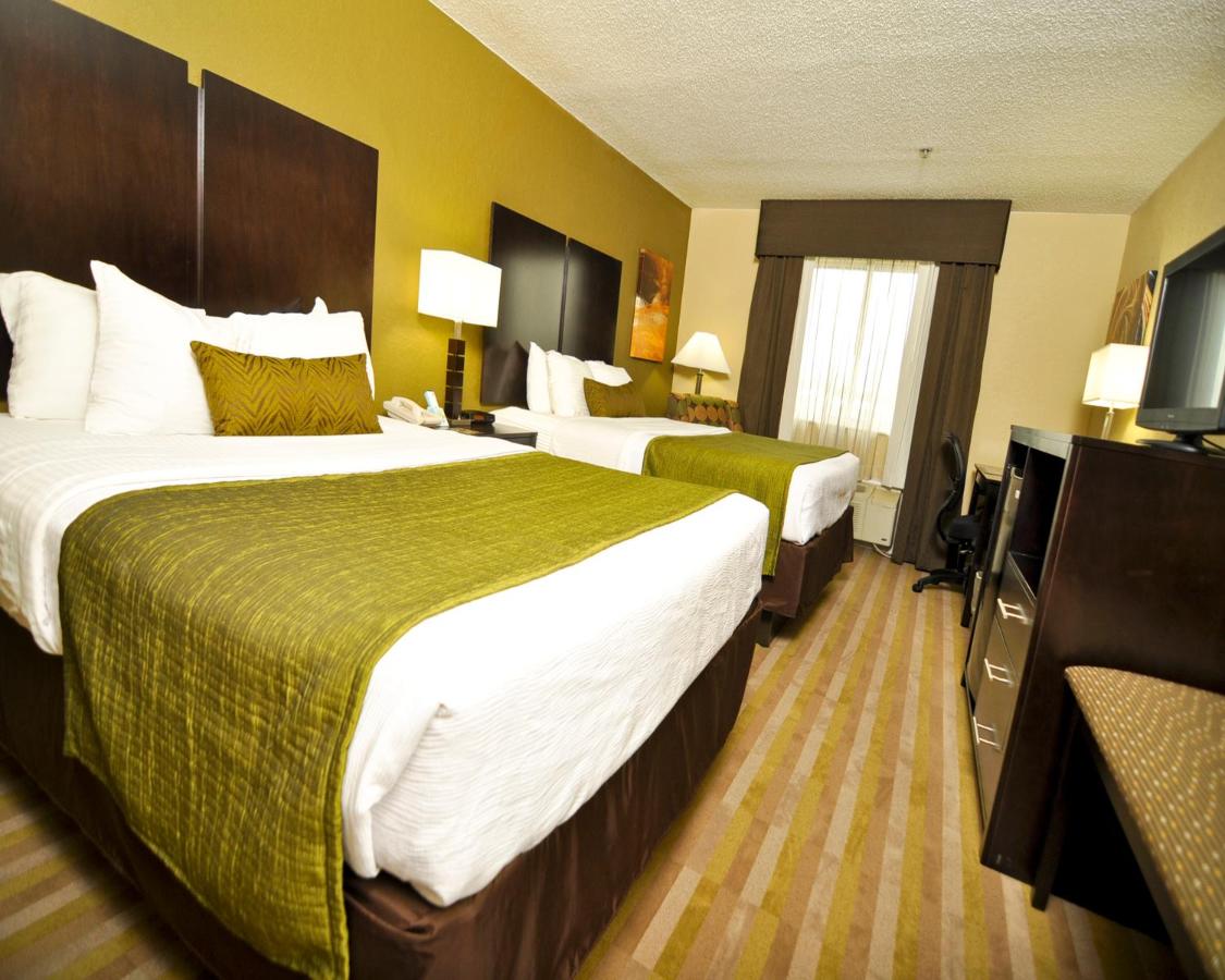 Queen Room with Two Queen Beds - Non-Smoking at Best Western Norwalk
