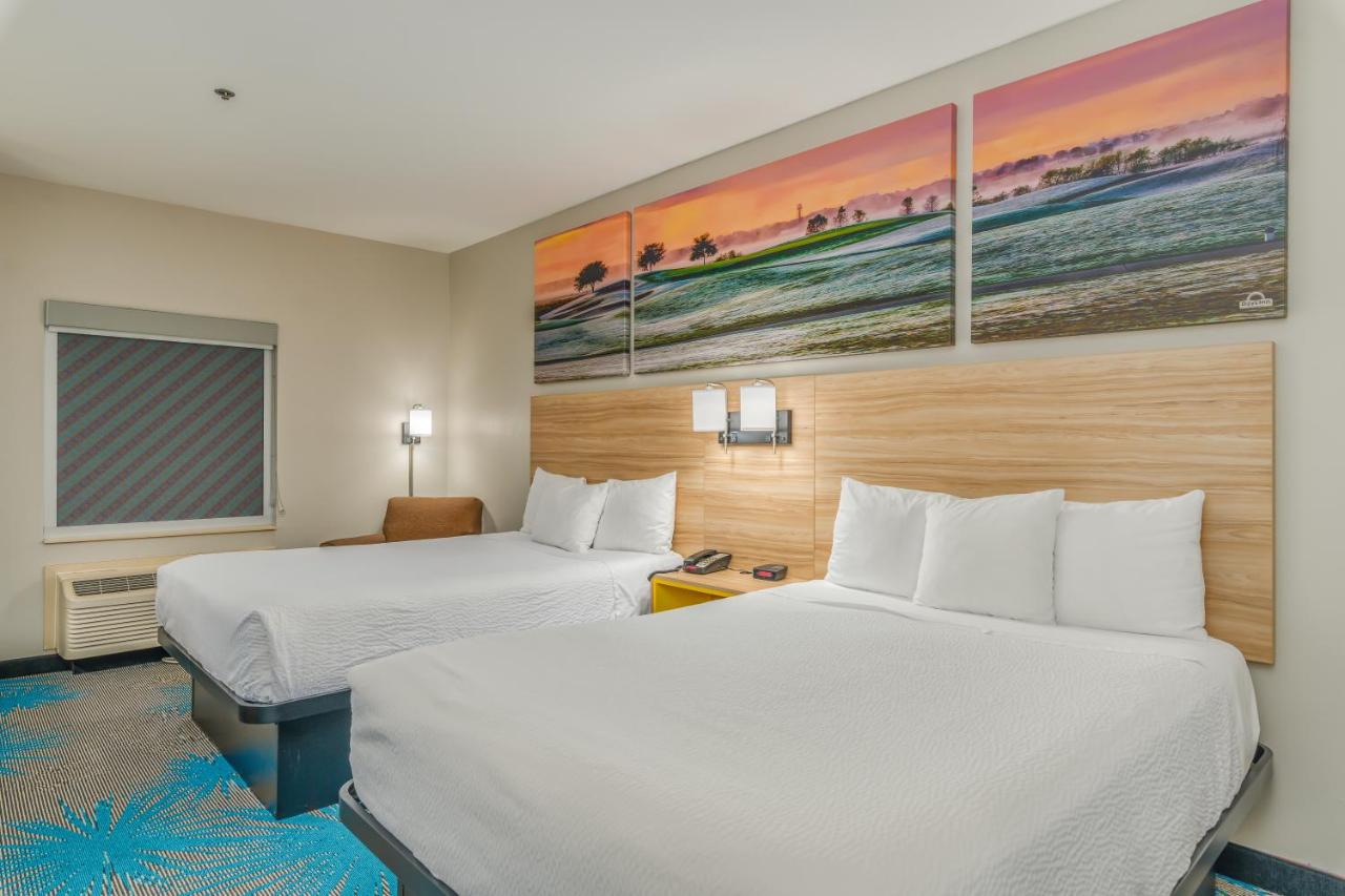 Queen Room with Two Queen Beds - Non-Smoking at Days Inn & Suites by Wyndham Prattville-Montgomery