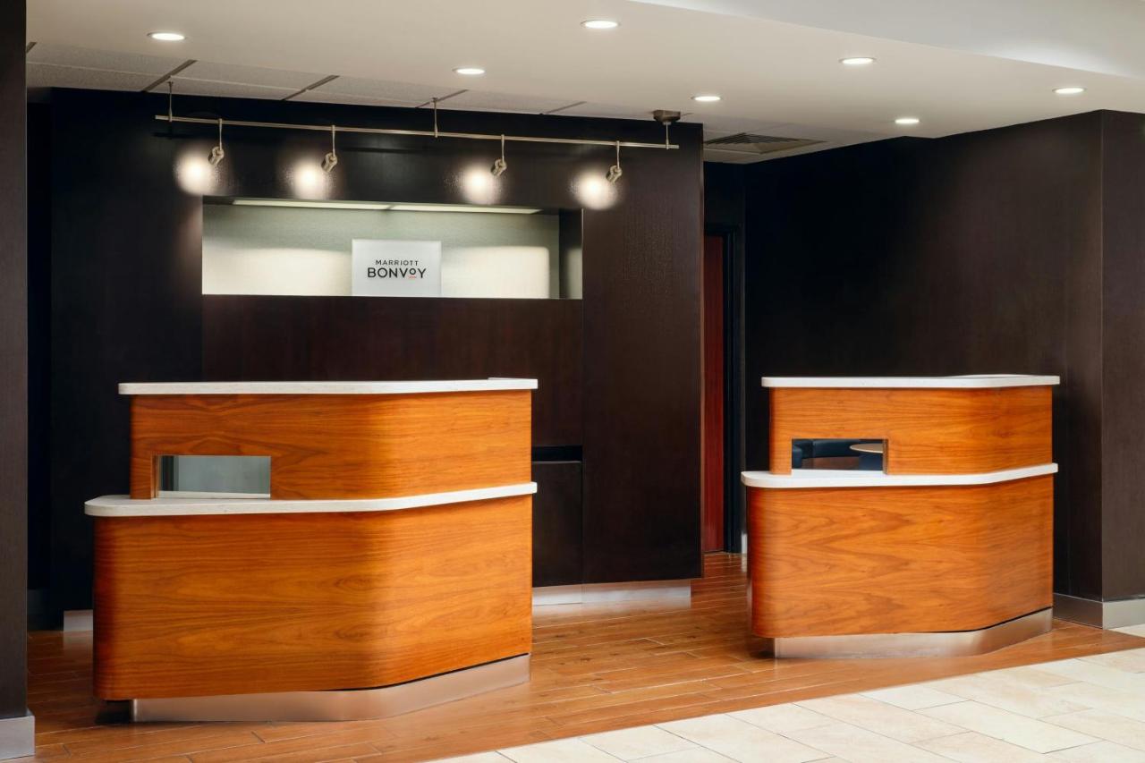  | Courtyard by Marriott Baton Rouge Siegen Lane