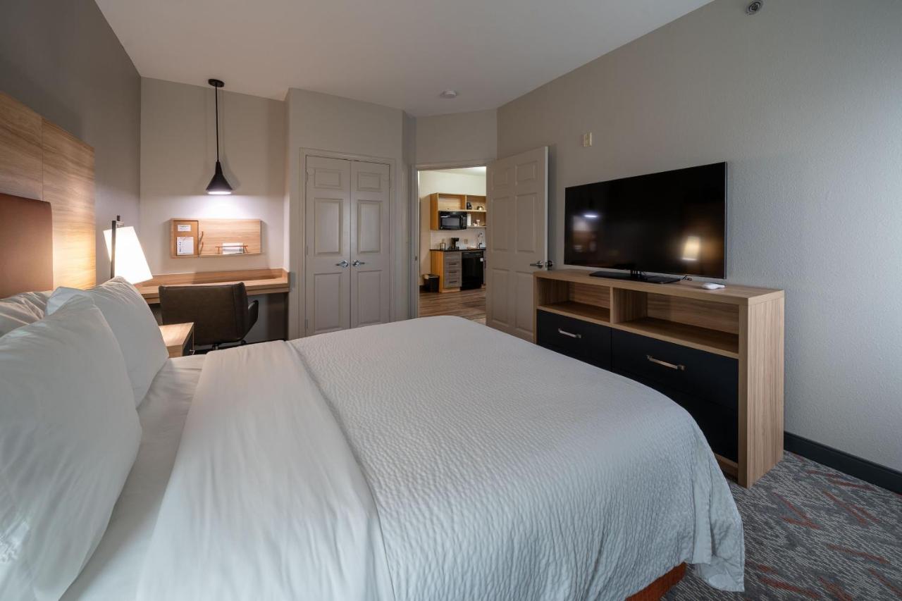  | Candlewood Suites Baytown, an IHG Hotel