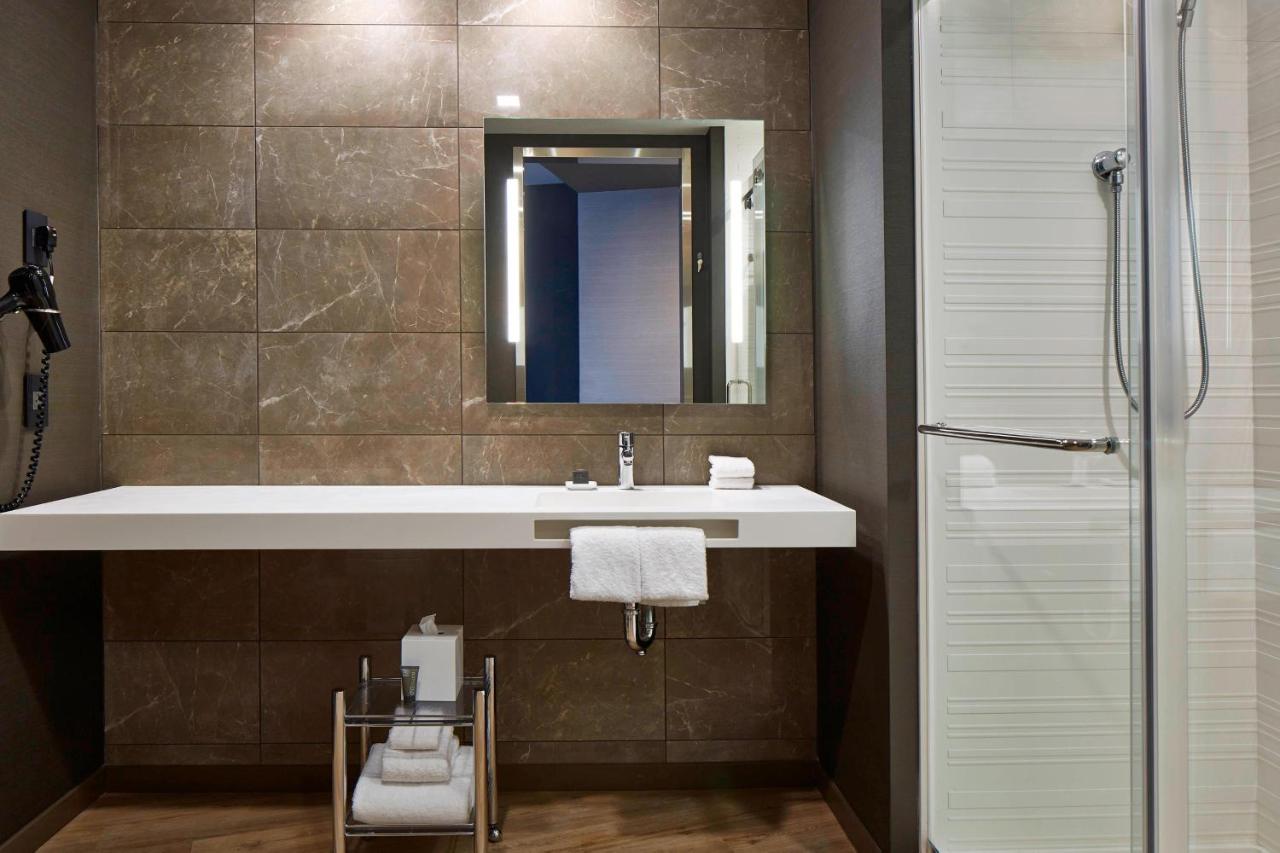 | AC Hotel Columbus Dublin
