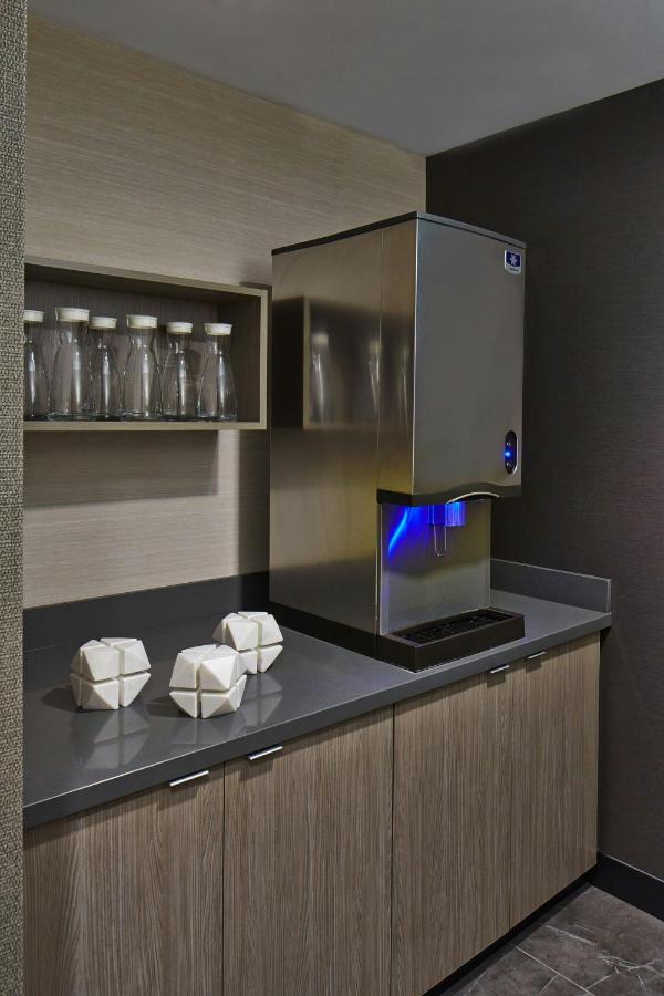 | AC Hotel Columbus Dublin