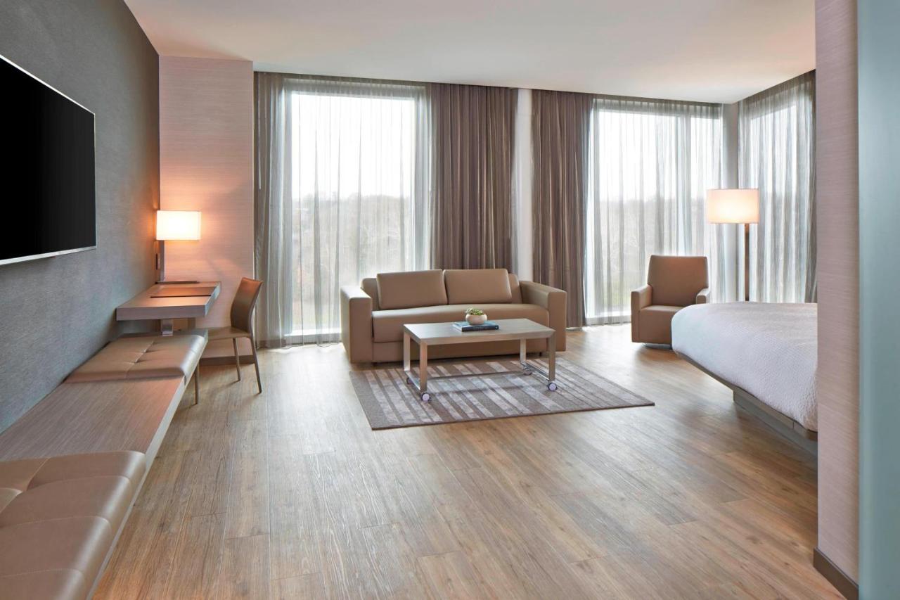 | AC Hotel Columbus Dublin