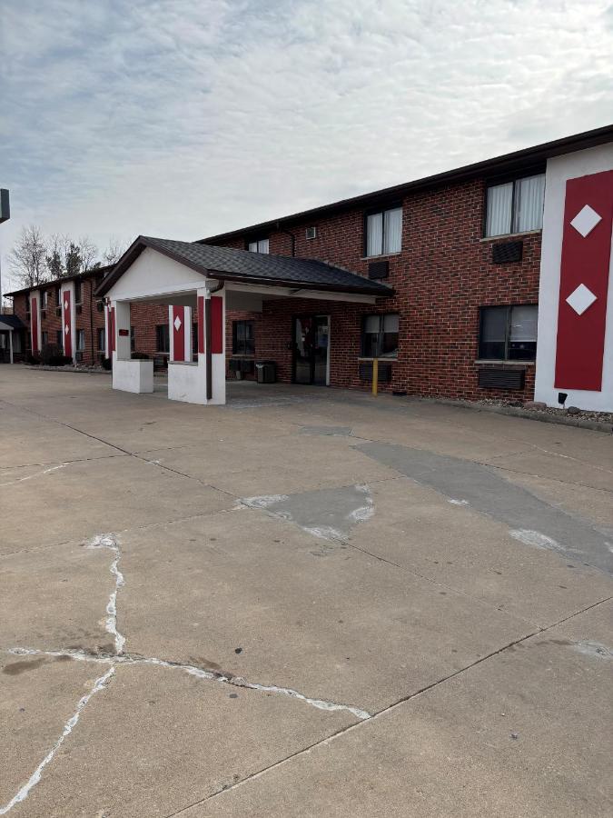  | SureStay Hotel by Best Western Cedar Rapids
