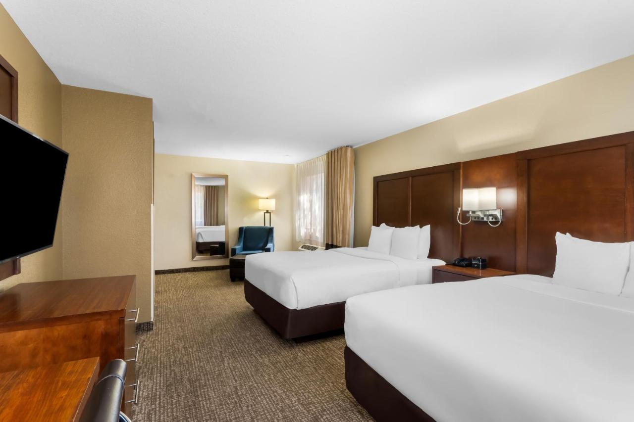Queen Suite with Two Queen Beds - Accessible/Non-Smoking at Comfort Inn & Suites Greeley