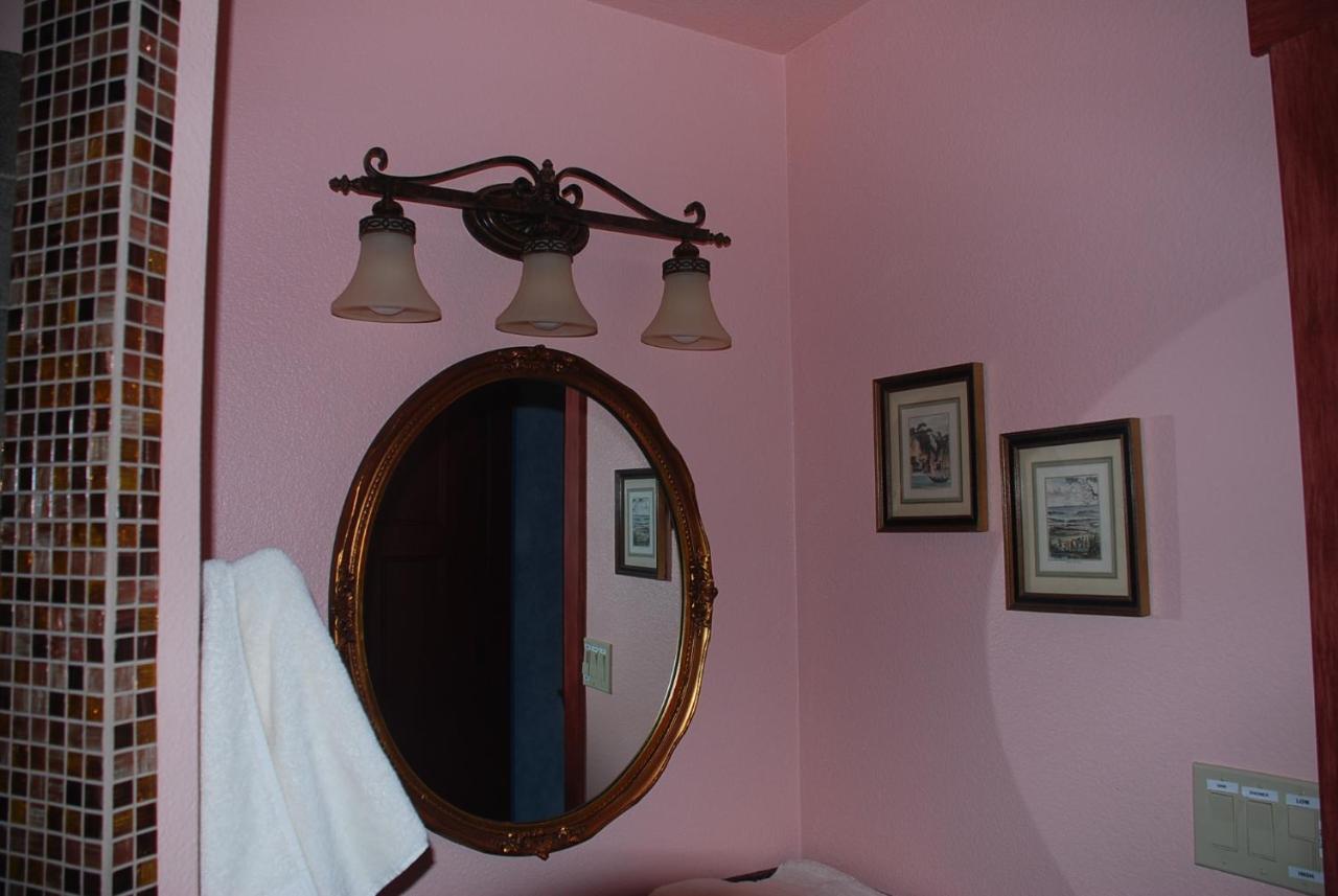 | Sierra Trails Inn
