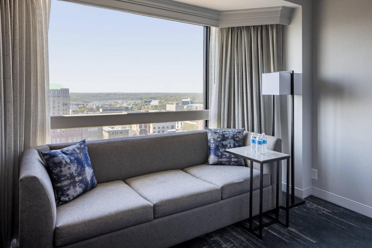 | Richmond Marriott