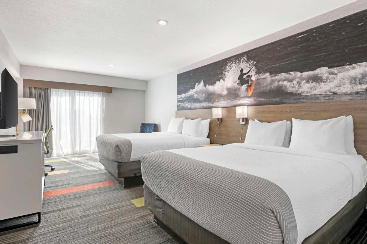 Queen Room with Two Queen Beds - Non-Smoking at Best Western Oceanfront