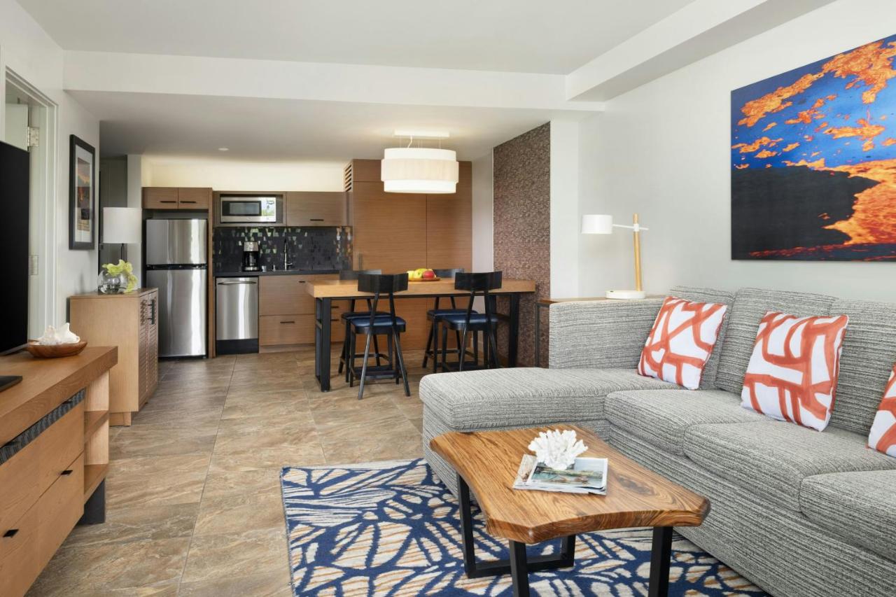 One-Bedroom Suite with Sofa Bed and Pool View at Waikoloa Beach Marriott Resort & Spa