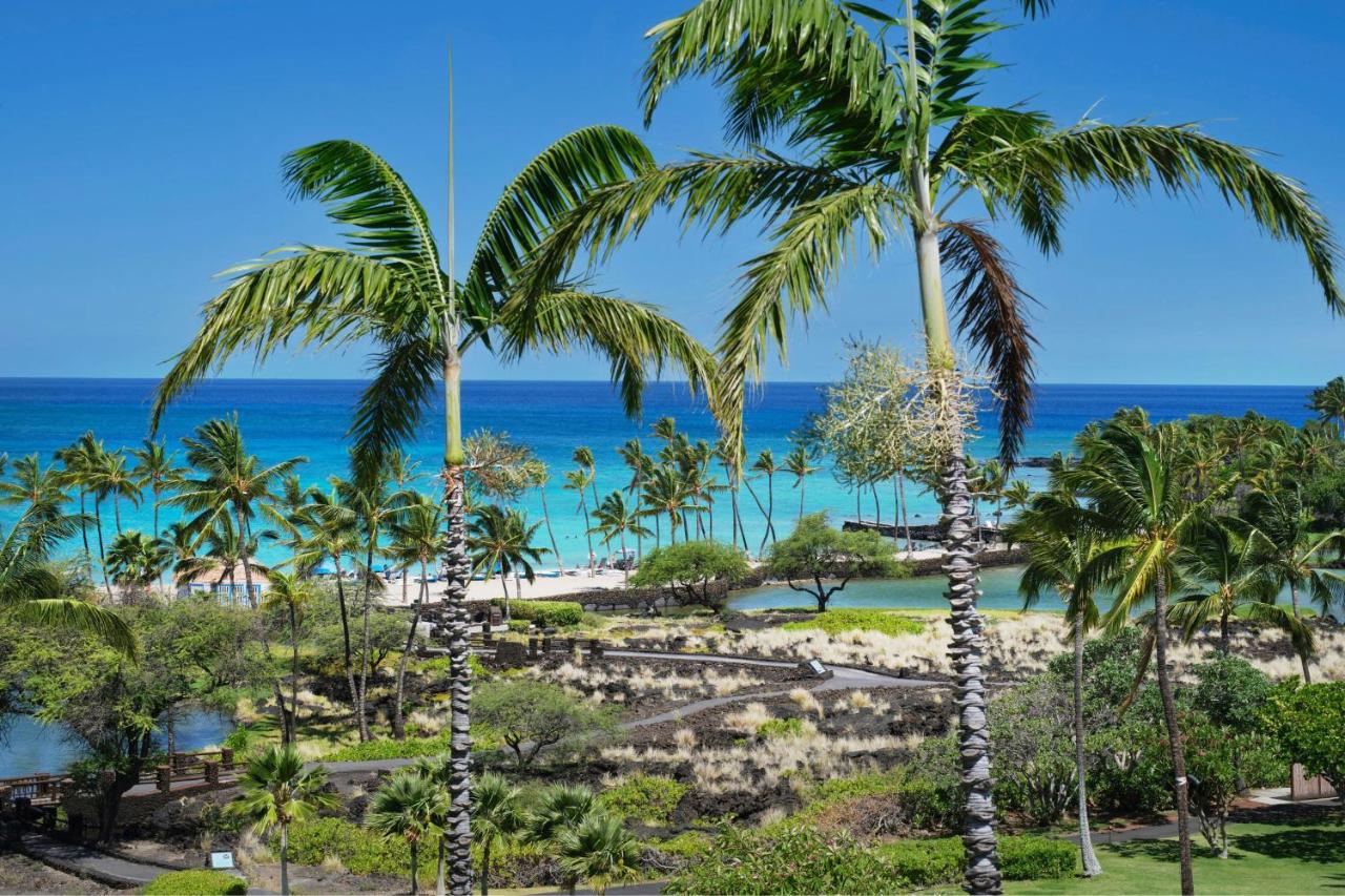Two-Bedroom Suite with Ocean View at Waikoloa Beach Marriott Resort & Spa