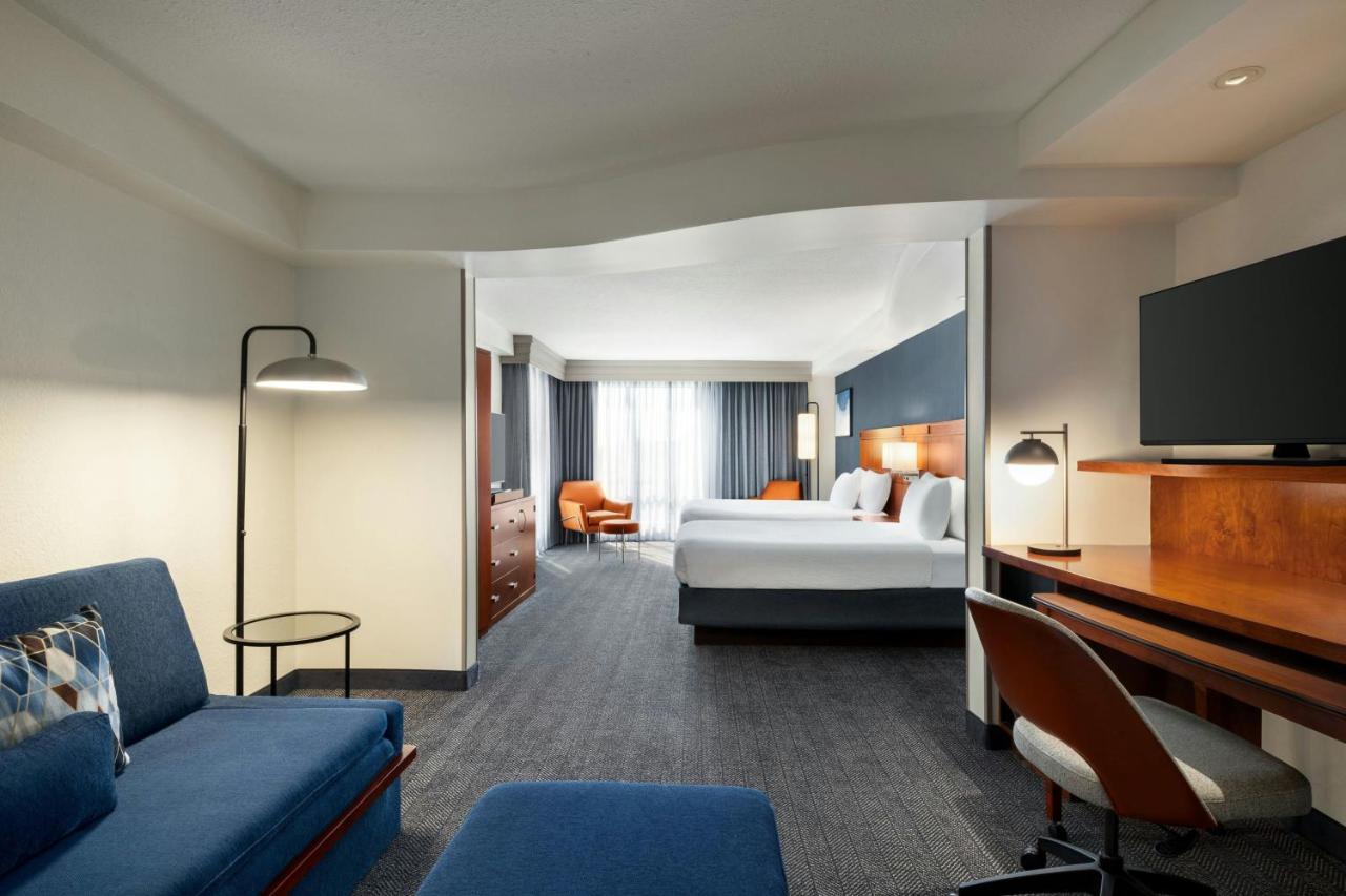  | Courtyard by Marriott Burlington Mt. Holly Westampton