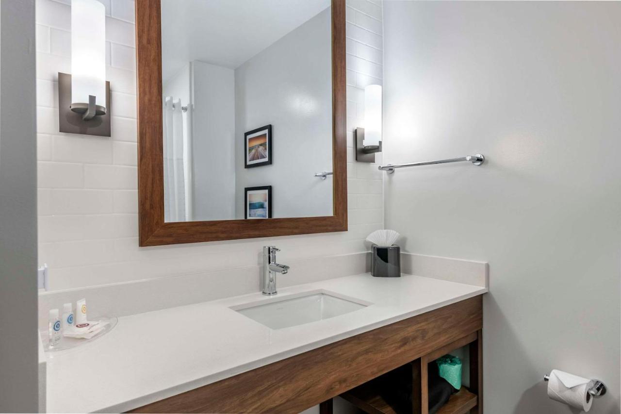 Queen Suite with Two Queen Beds - Non-Smoking at Comfort Suites Stuart - Hutchinson Island