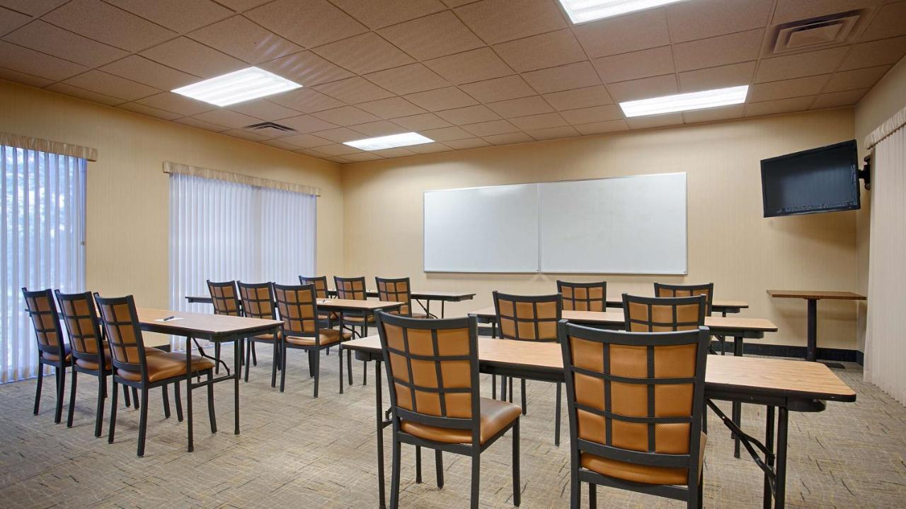 | Best Western Branson Inn and Conference Center