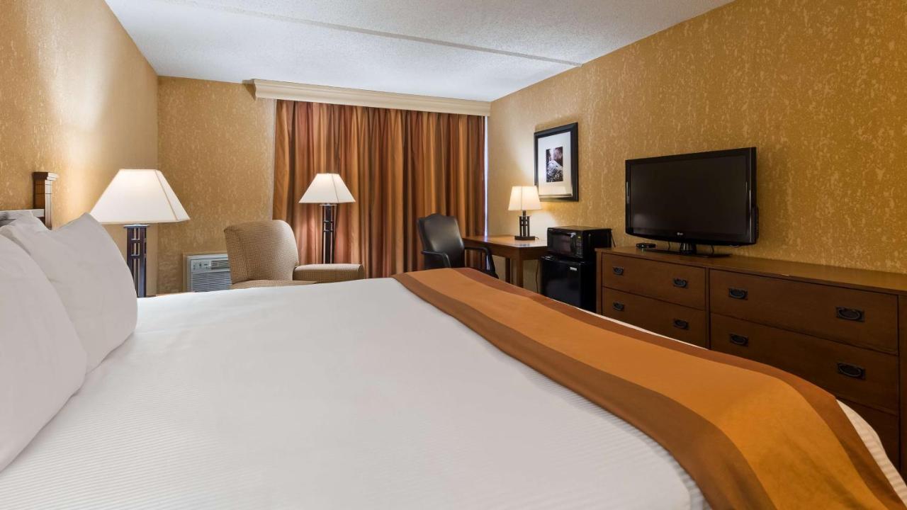 King Room - Non-Smoking at Best Western Branson Inn And Conference Center
