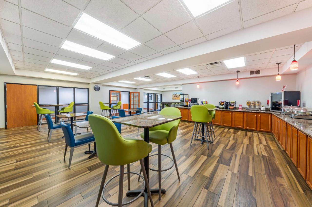 | Best Western Plus Midwest City Inn & Suites
