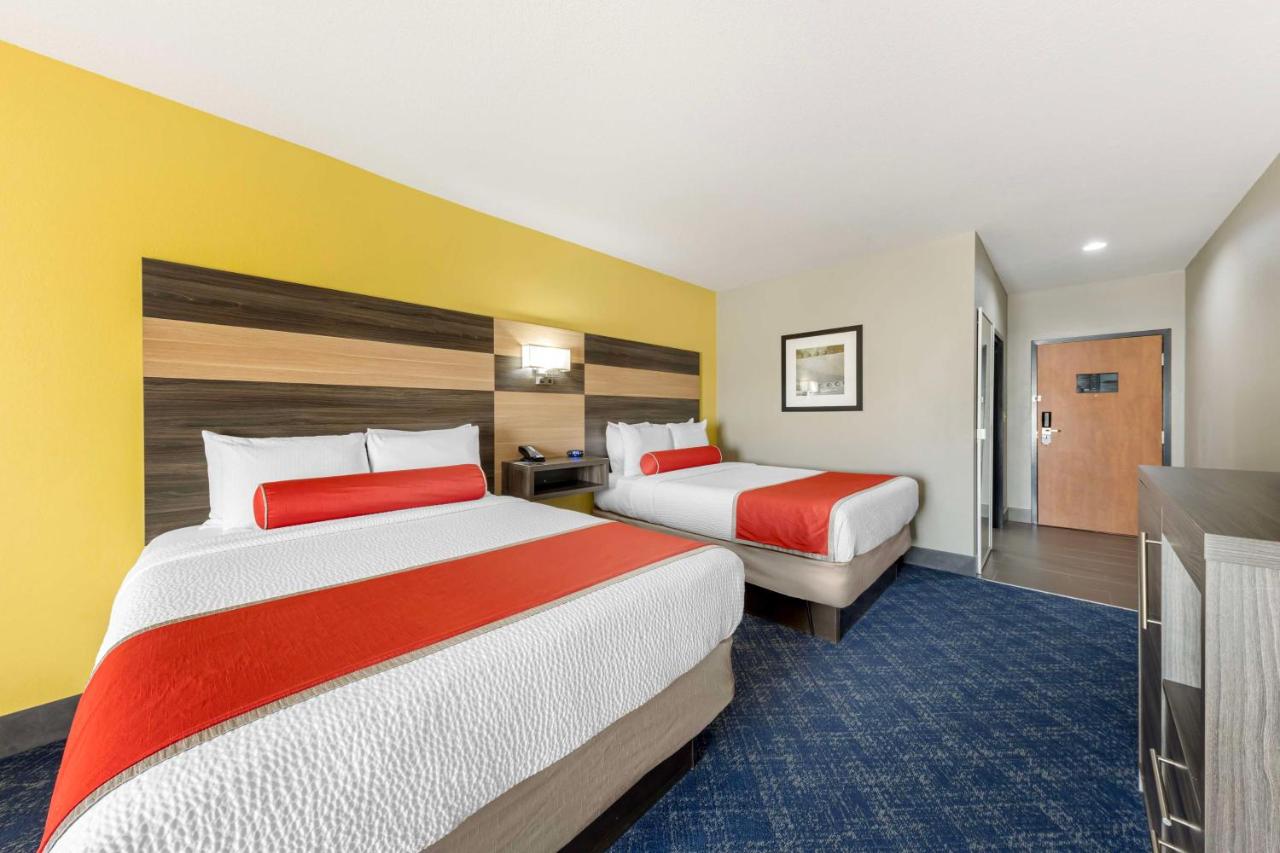 | Best Western Plus Midwest City Inn & Suites