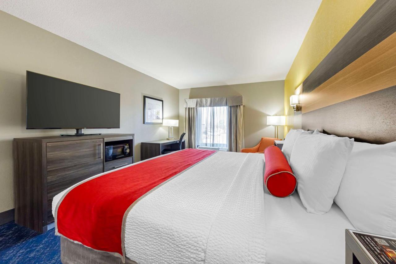 | Best Western Plus Midwest City Inn & Suites