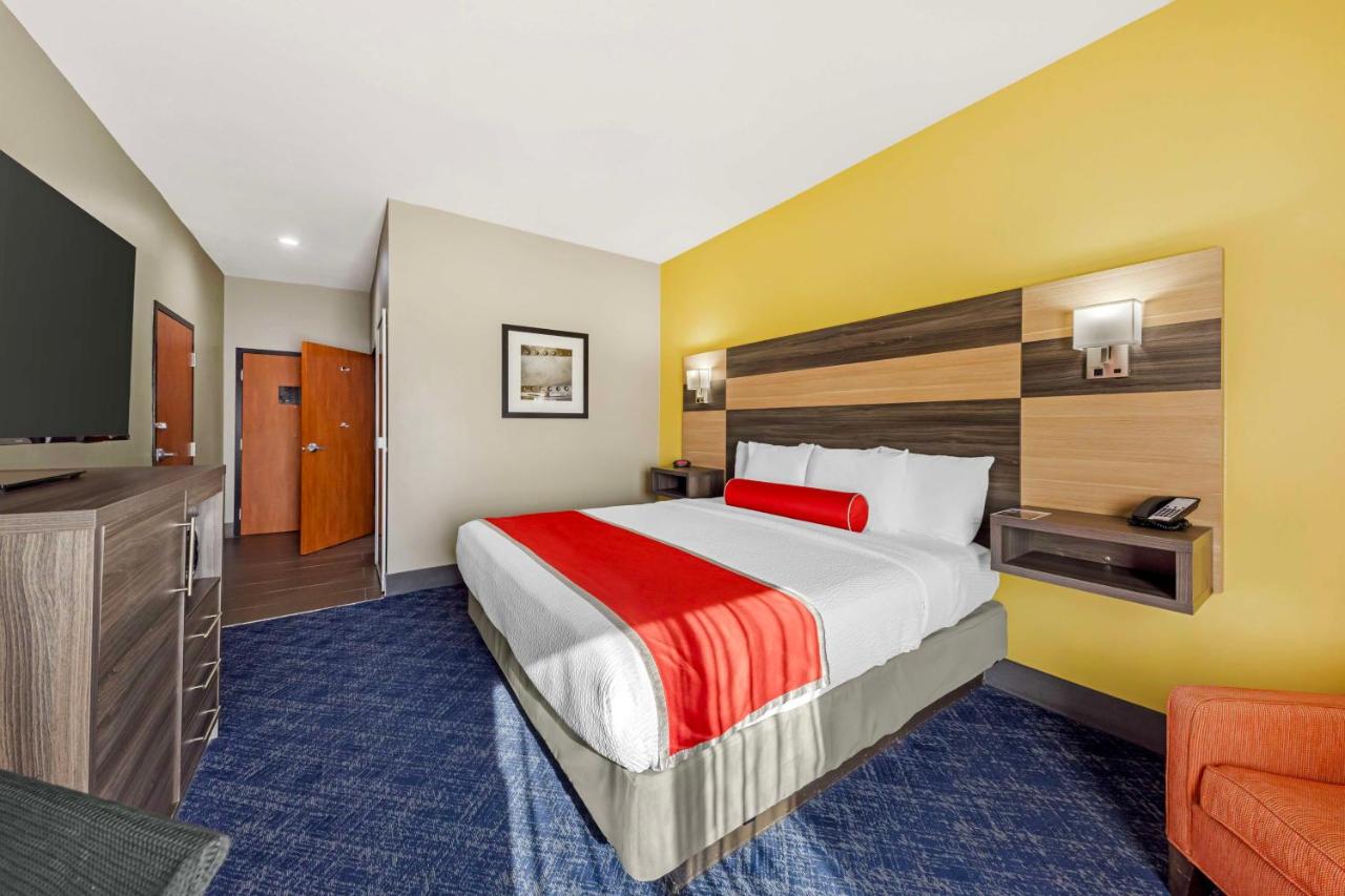 | Best Western Plus Midwest City Inn & Suites