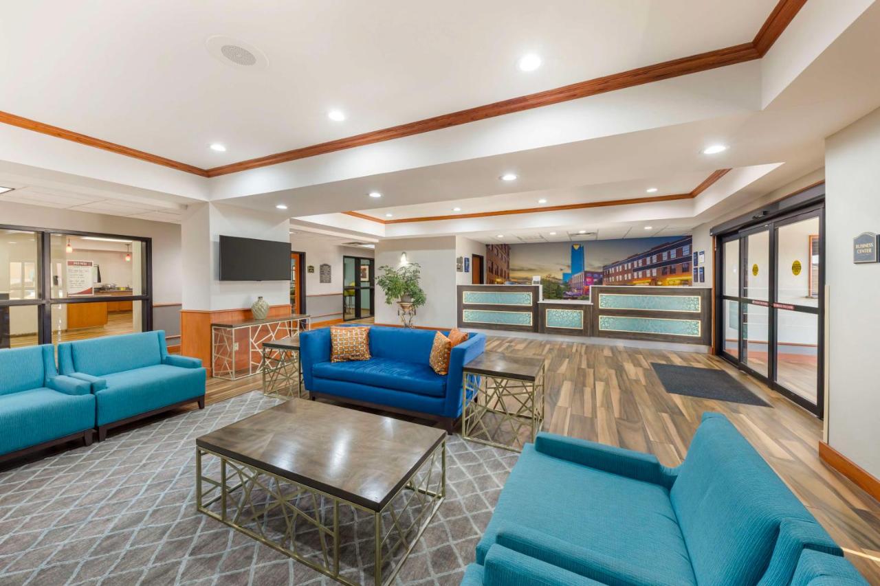 | Best Western Plus Midwest City Inn & Suites