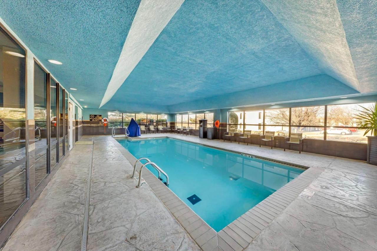 | Best Western Plus Midwest City Inn & Suites