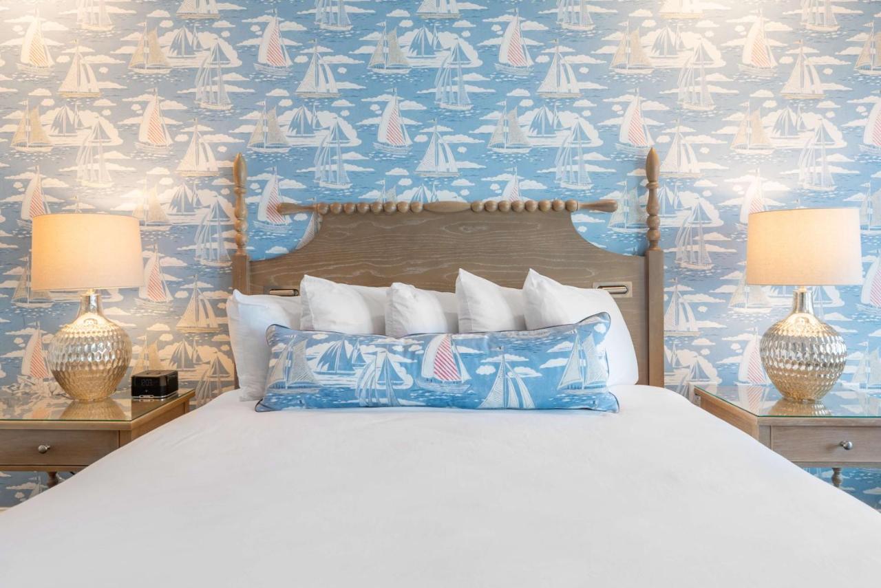 | Bluenose Inn - Bar Harbor Hotel