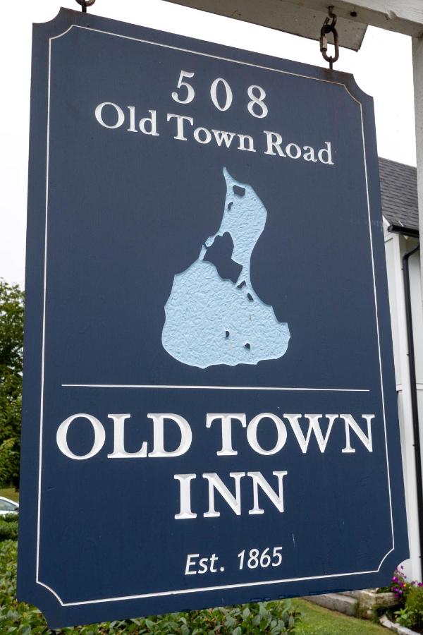 | Old Town Inn