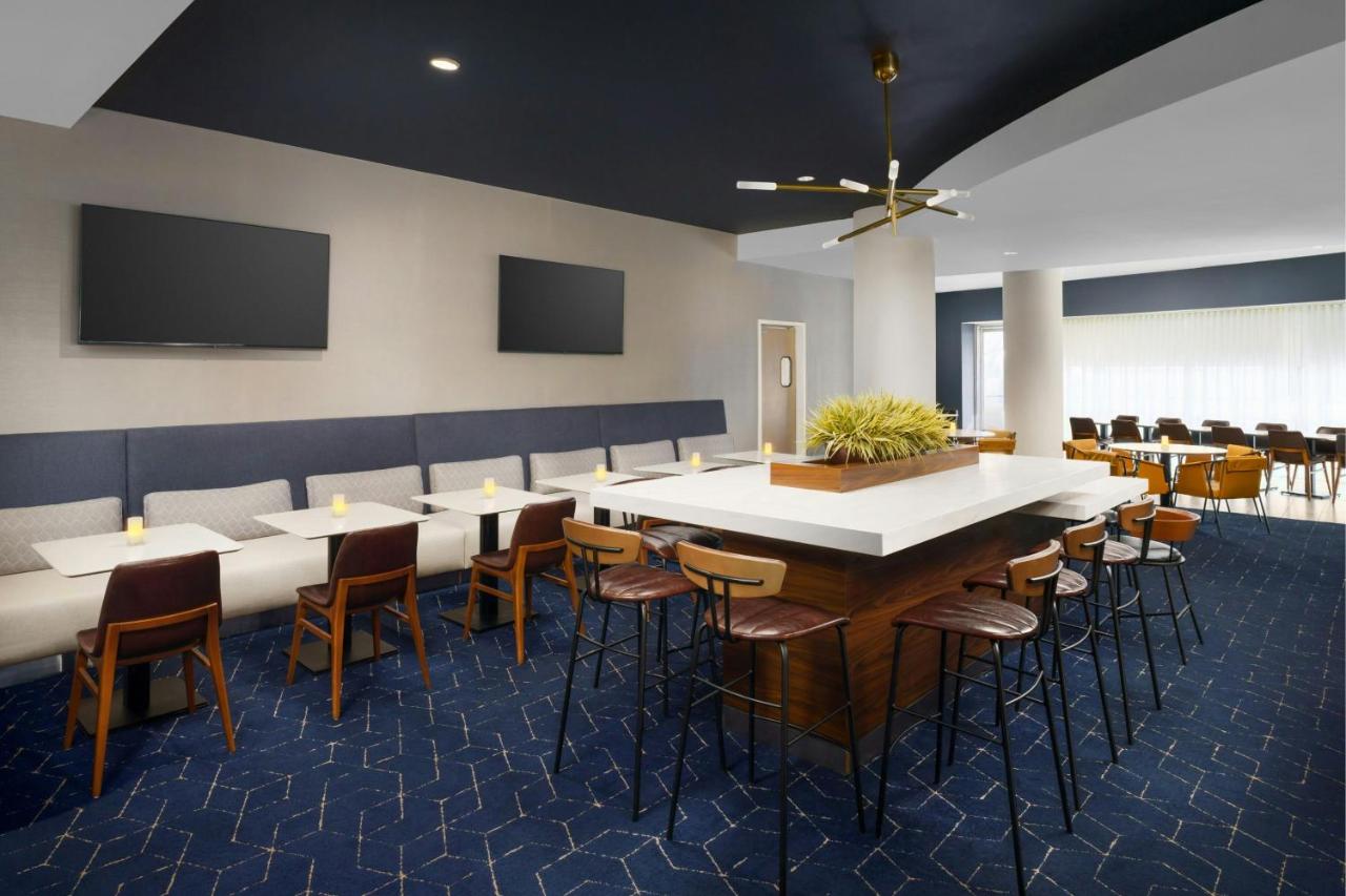 | Courtyard by Marriott Atlanta Buckhead
