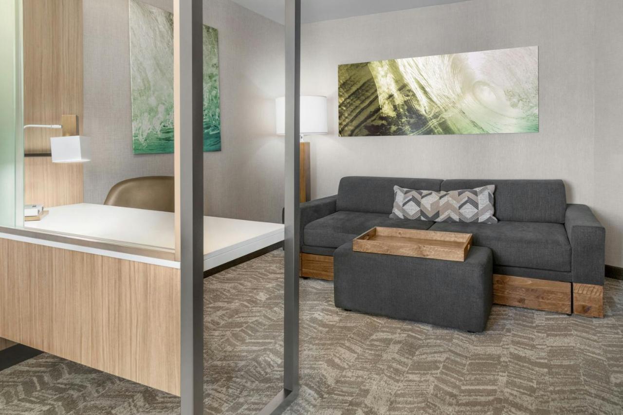 | SpringHill Suites Holland