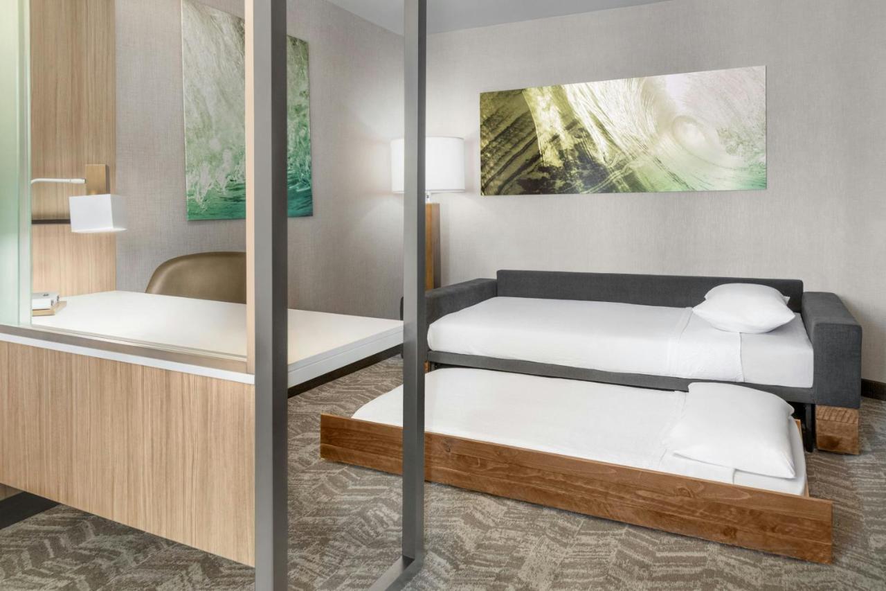 | SpringHill Suites Holland