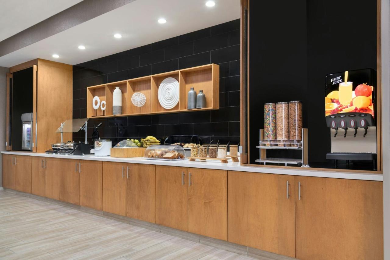 | SpringHill Suites Holland