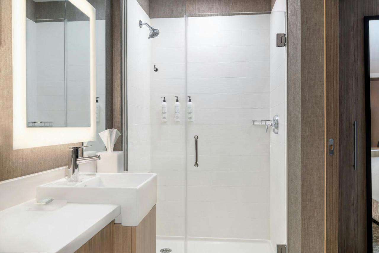 | SpringHill Suites Holland