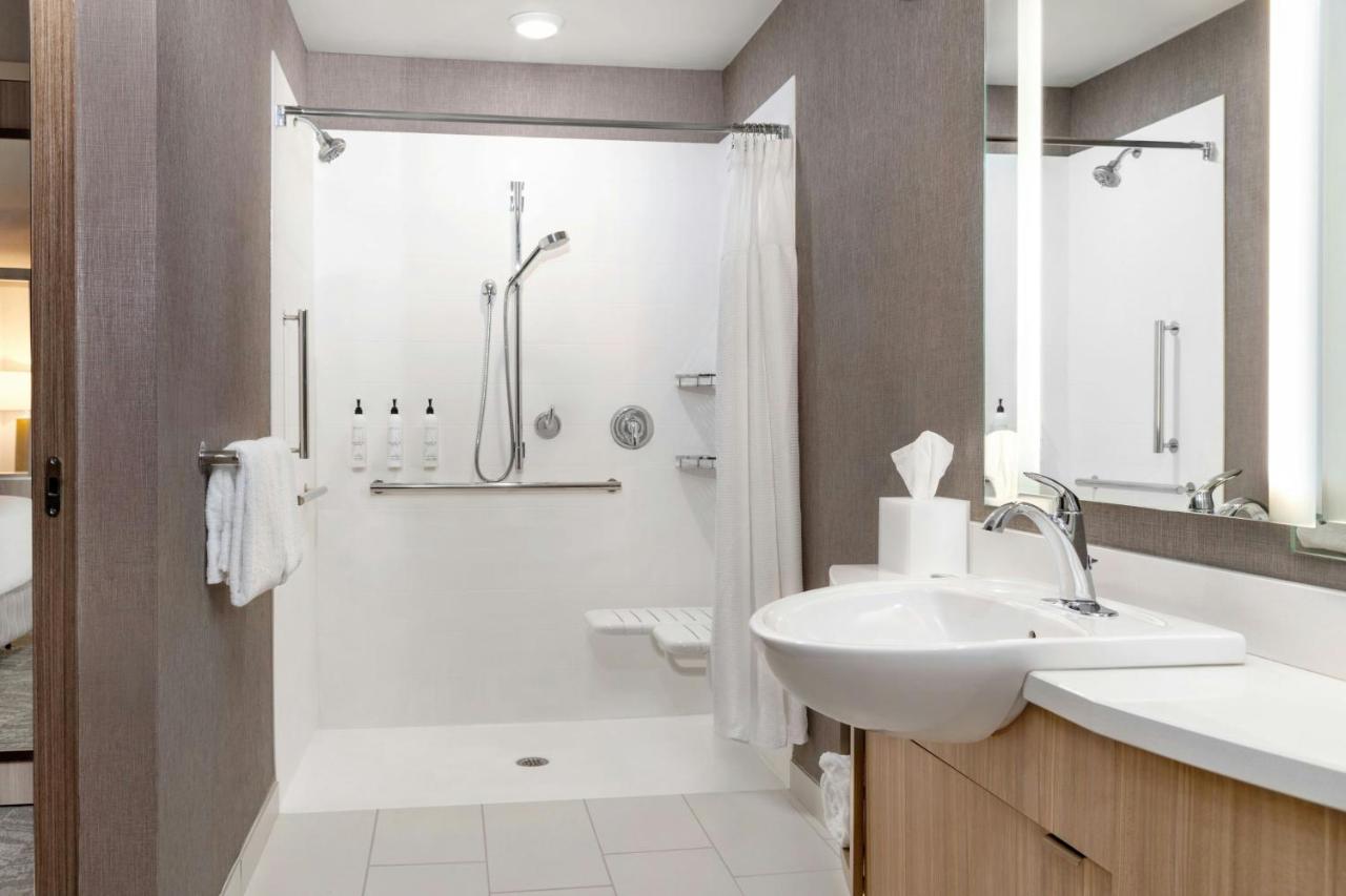| SpringHill Suites Holland