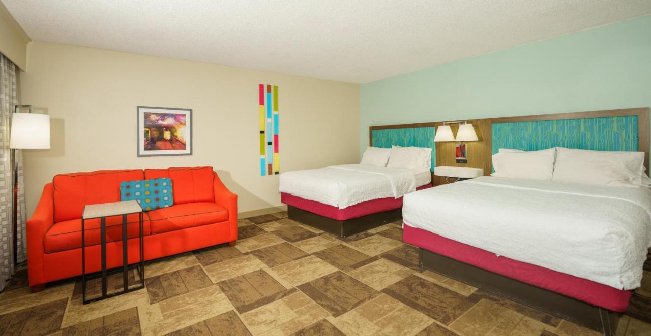 Deluxe Queen Room with Two Queen Beds - Non-Smoking at Hampton Inn Hutchinson