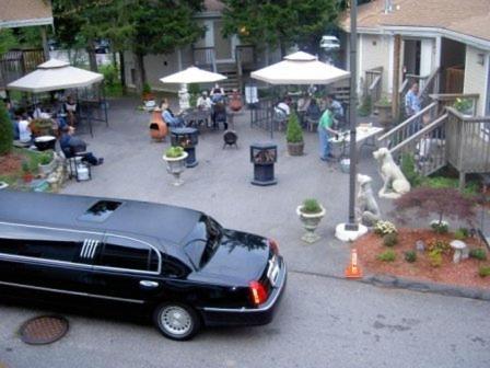 | Cedar Park Inn