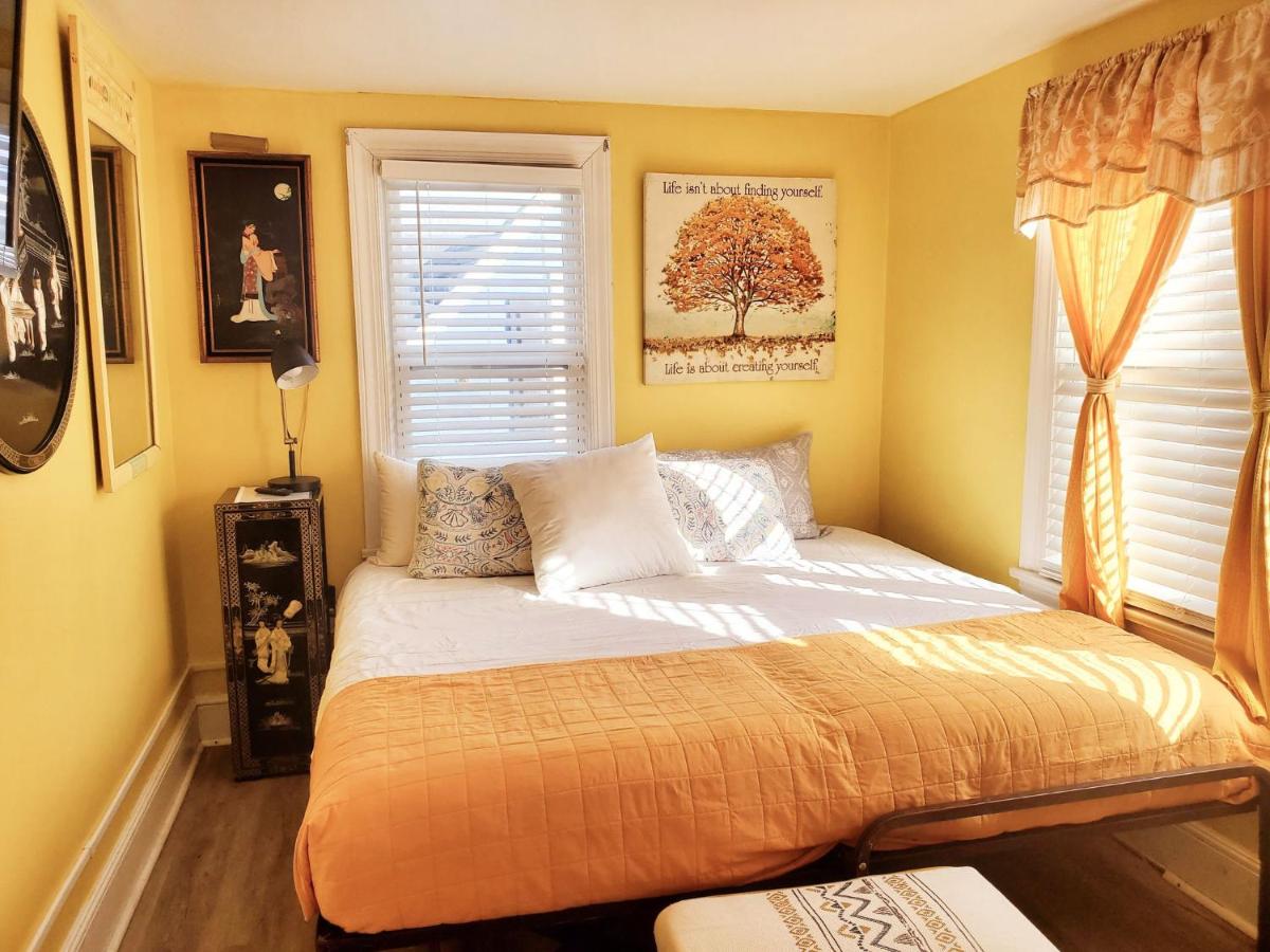 | Room in Guest room - Yellow Rm Dover- Del State, Bayhealth- Dov Base