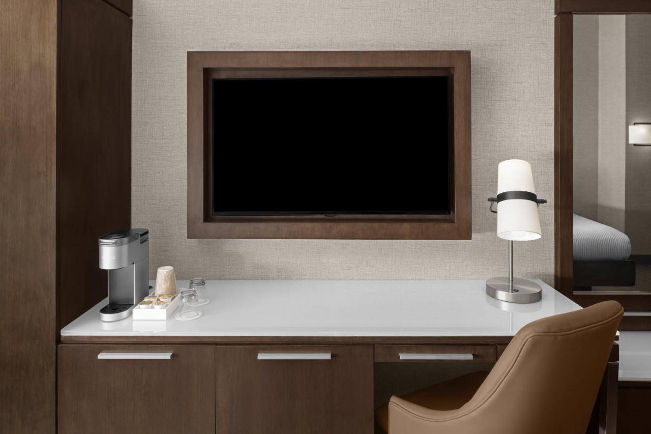 King Room - Disability Access at Cambria Hotel New York - Chelsea