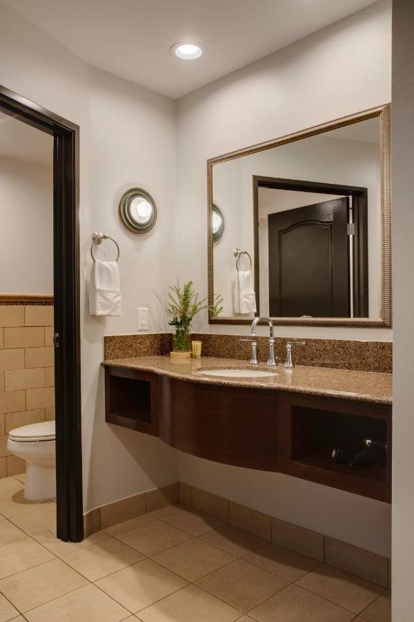 Queen Room with Two Queen Beds at Ayres Hotel Chino Hills – Ontario