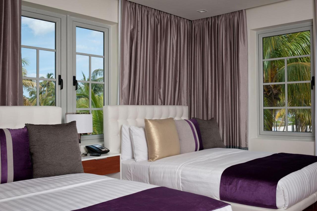 Queen Room with Two Queen Beds at Leslie Hotel Ocean Drive