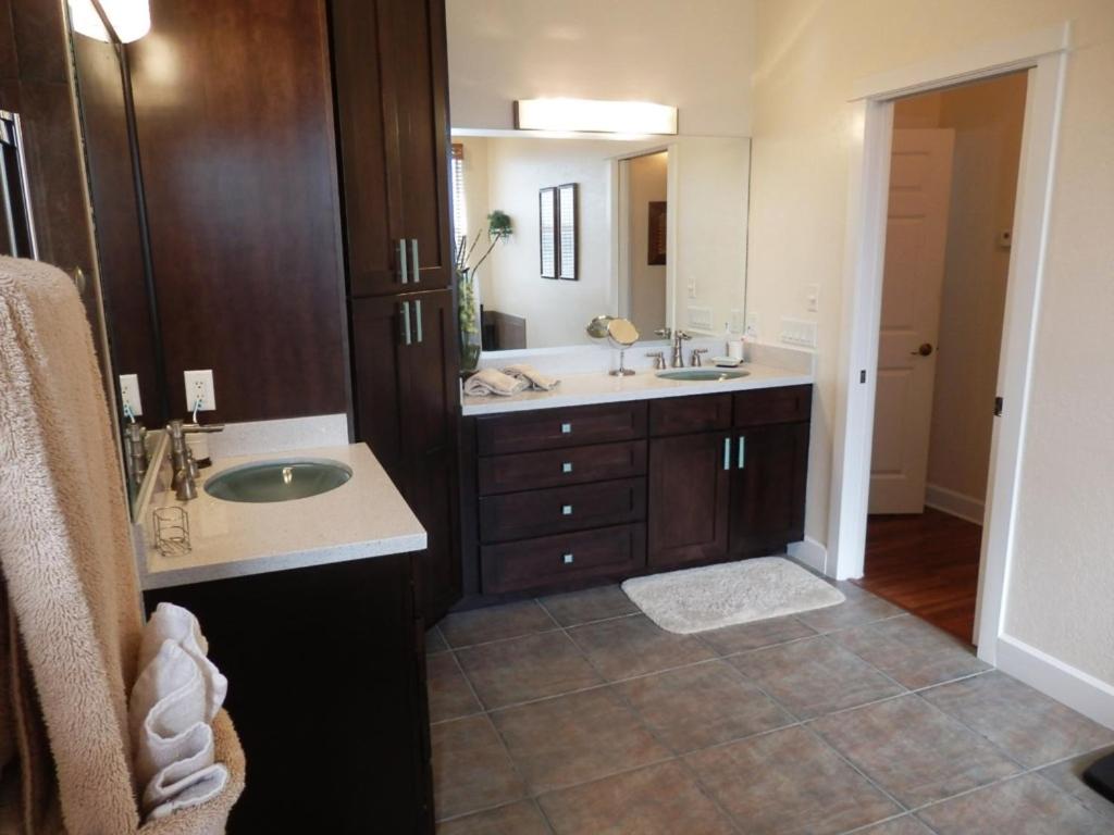 | Privacy in Paradise - Private Villa with heated pool and spa - sleeps 6