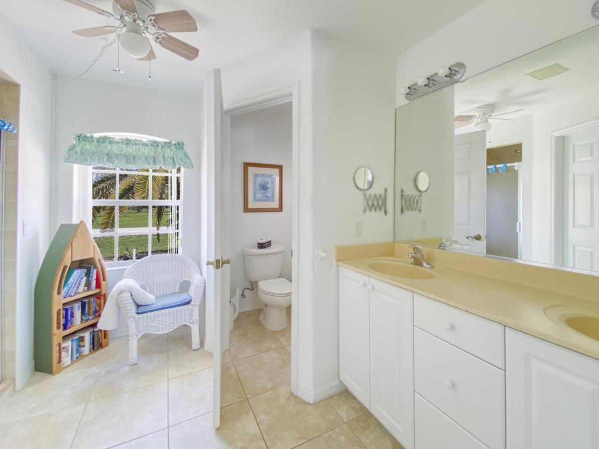 | Westons Water Watch - Private Villa with heated pool - sleeps 6