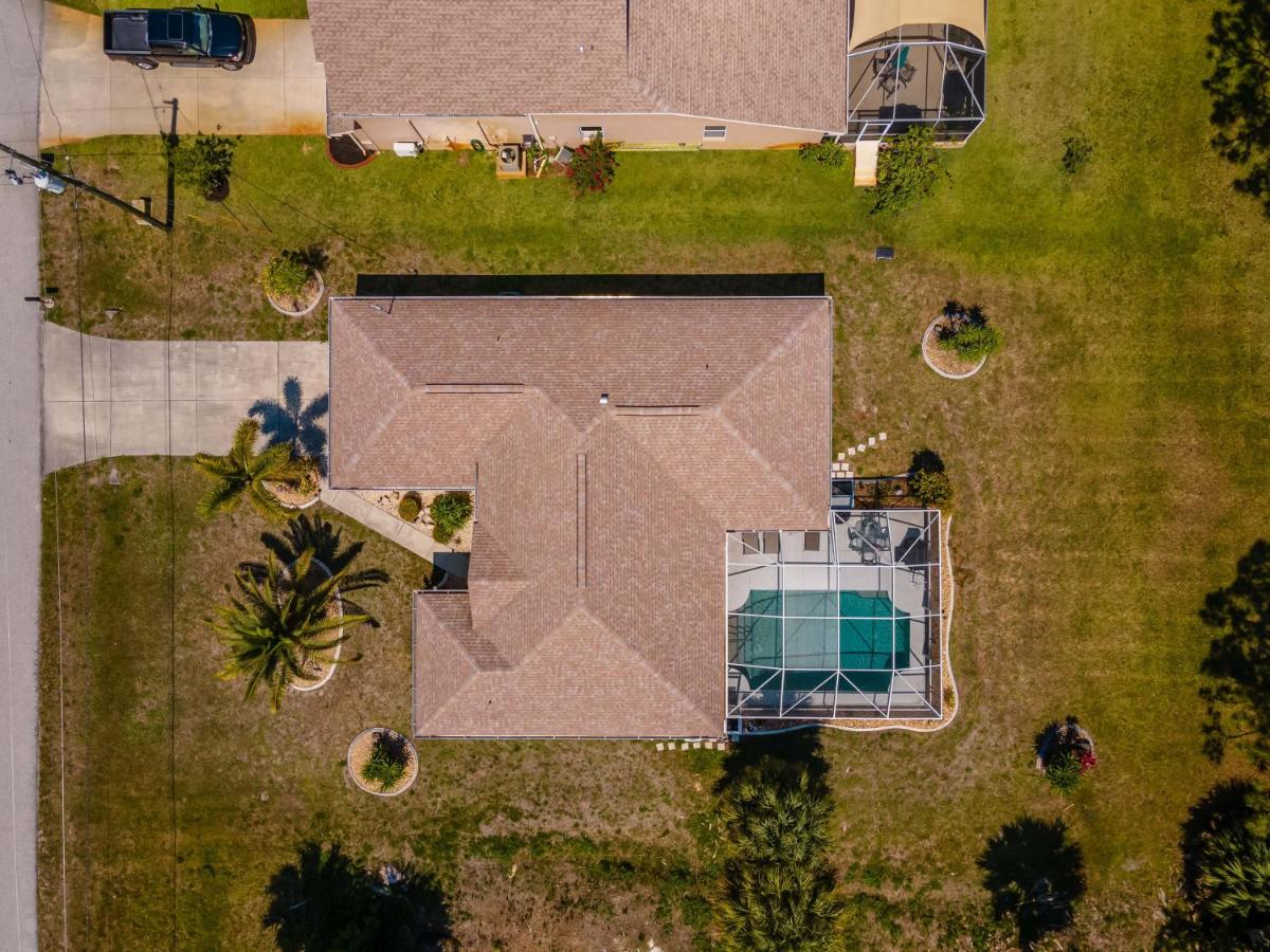| Westons Water Watch - Private Villa with heated pool - sleeps 6